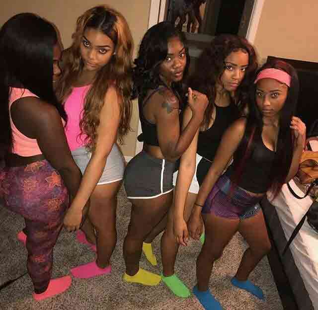 YOUNG BLACK CHICKS LOVE INTERRACIAL SEX